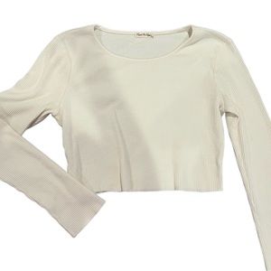 Simple White Ribbed Longsleeve Cropped Shirt